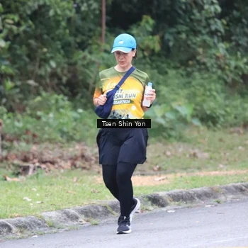 Runner Photo 8825383