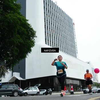 Runner Photo 8825404
