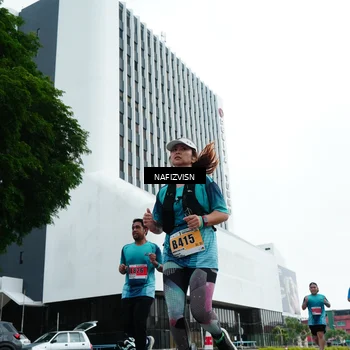 Runner Photo 8825405