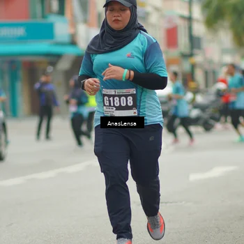 Runner Photo 8825413