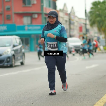 Runner Photo 8825418