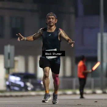 Runner Photo 8825466