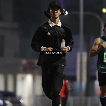 Runner Photo 8825490