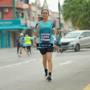 Runner Photo 8825505