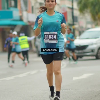 Runner Photo 8825521