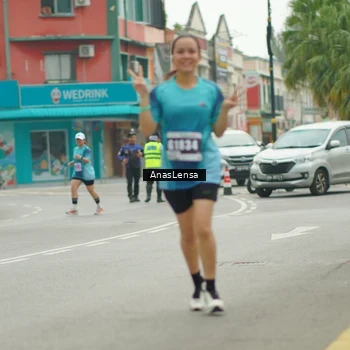 Runner Photo 8825527