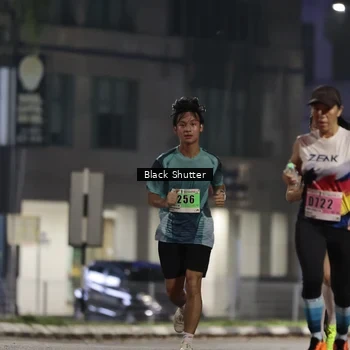 Runner Photo 8825549