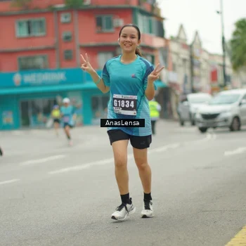 Runner Photo 8825556
