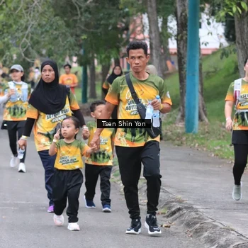Runner Photo 8825589