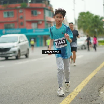 Runner Photo 8825659