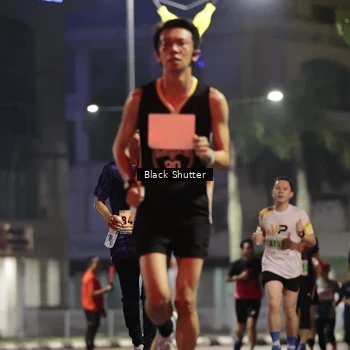 Runner Photo 8825671