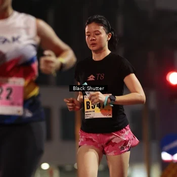 Runner Photo 8825672