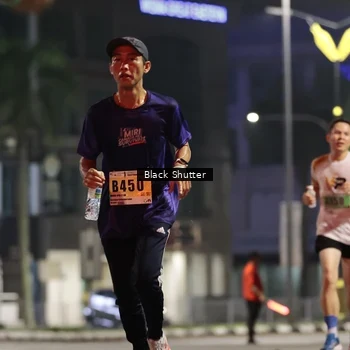 Runner Photo 8825685