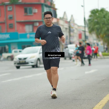 Runner Photo 8825691