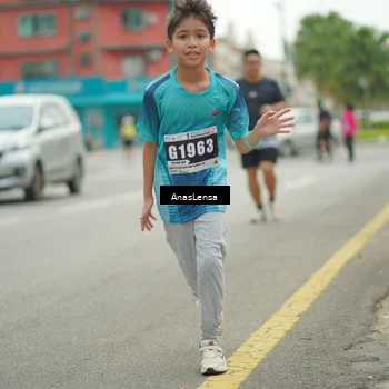 Runner Photo 8825692