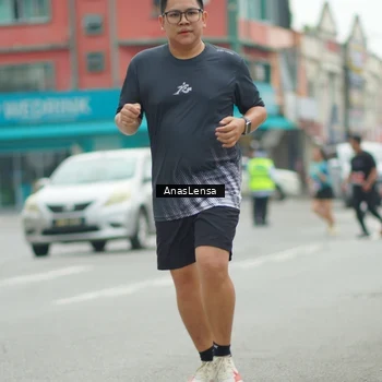 Runner Photo 8825733
