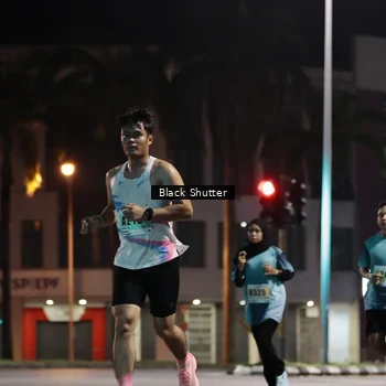 Runner Photo 8825771
