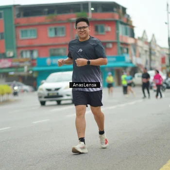 Runner Photo 8825794