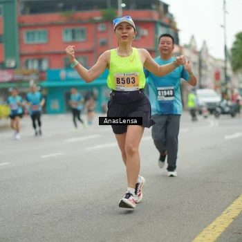 Runner Photo 8825860