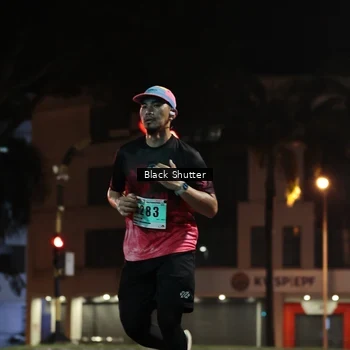 Runner Photo 8825862