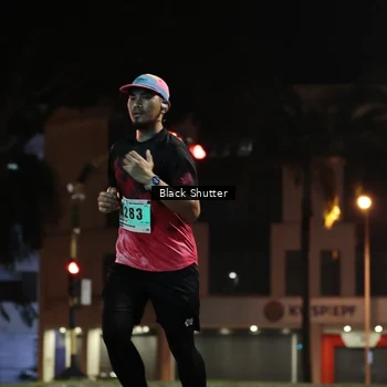 Runner Photo 8825863