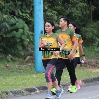 Runner Photo 8825866