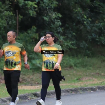 Runner Photo 8825873