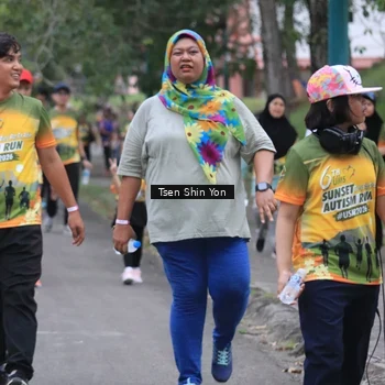 Runner Photo 8825877