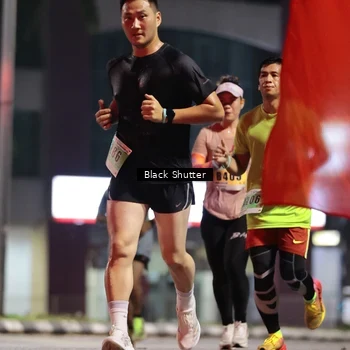 Runner Photo 8825914