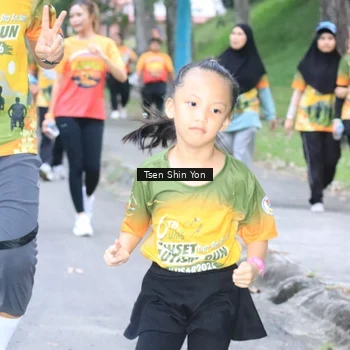 Runner Photo 8825925