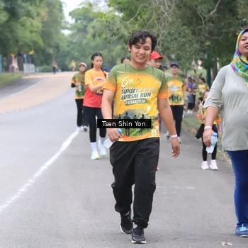Runner Photo 8825967