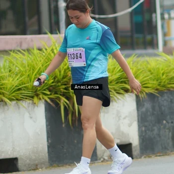 Runner Photo 8826001