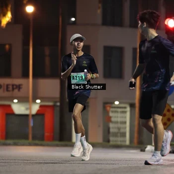 Runner Photo 8826007