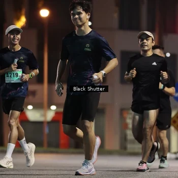Runner Photo 8826011