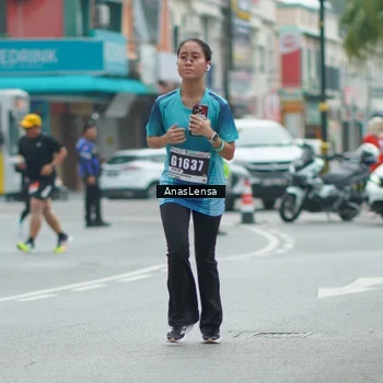 Runner Photo 8826032