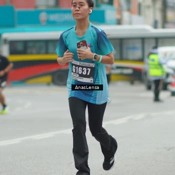 Runner Photo 8826072