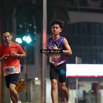 Runner Photo 8826113