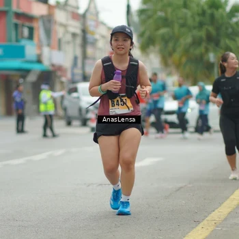 Runner Photo 8826129