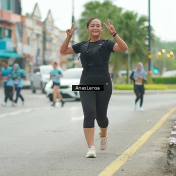 Runner Photo 8826195