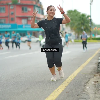 Runner Photo 8826243