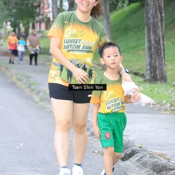 Runner Photo 8826264