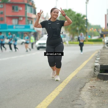 Runner Photo 8826276