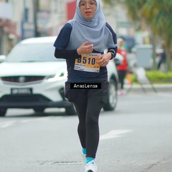 Runner Photo 8826277