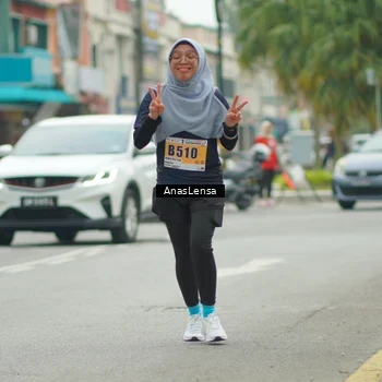 Runner Photo 8826315