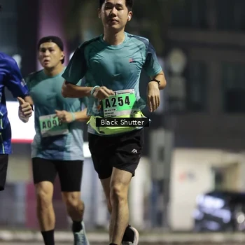 Runner Photo 8826332