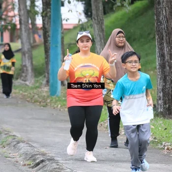 Runner Photo 8826365