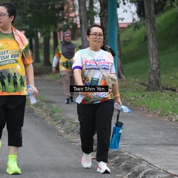 Runner Photo 8826368