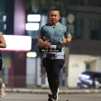 Runner Photo 8826373