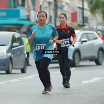 Runner Photo 8826492