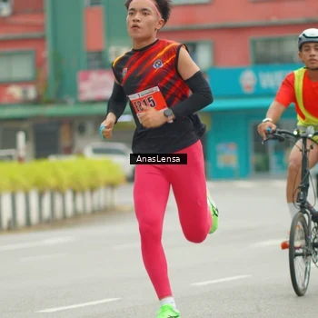 Runner Photo 8826493